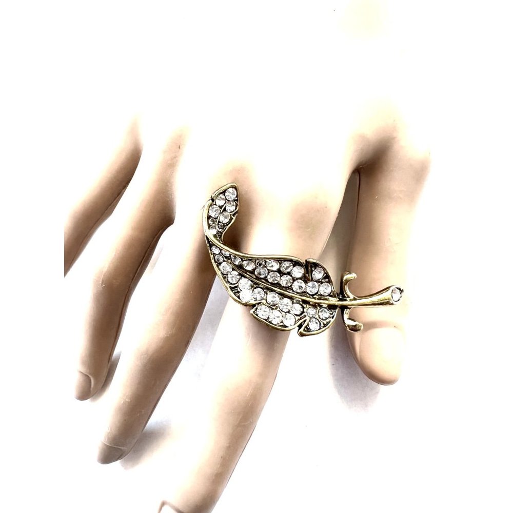 Cute Gold Color LEAF Adjustable RING with Shiny crystals